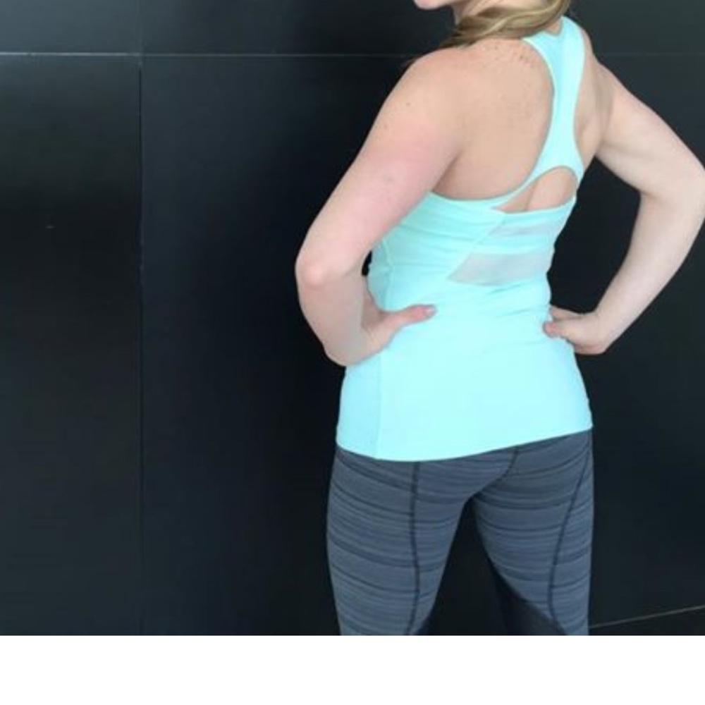 Lululemon Mesh With Me Tank
Sea Mist Size 10